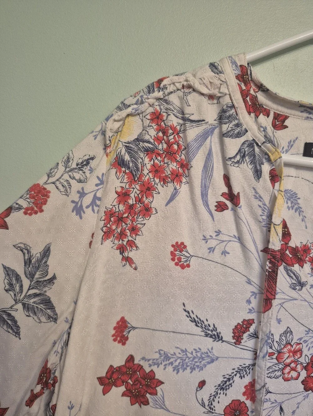 Marks & Spenser Women's Boho Peasant Cream Floral V-Neck Tie Blouse Size Large - Picture 3 of 8